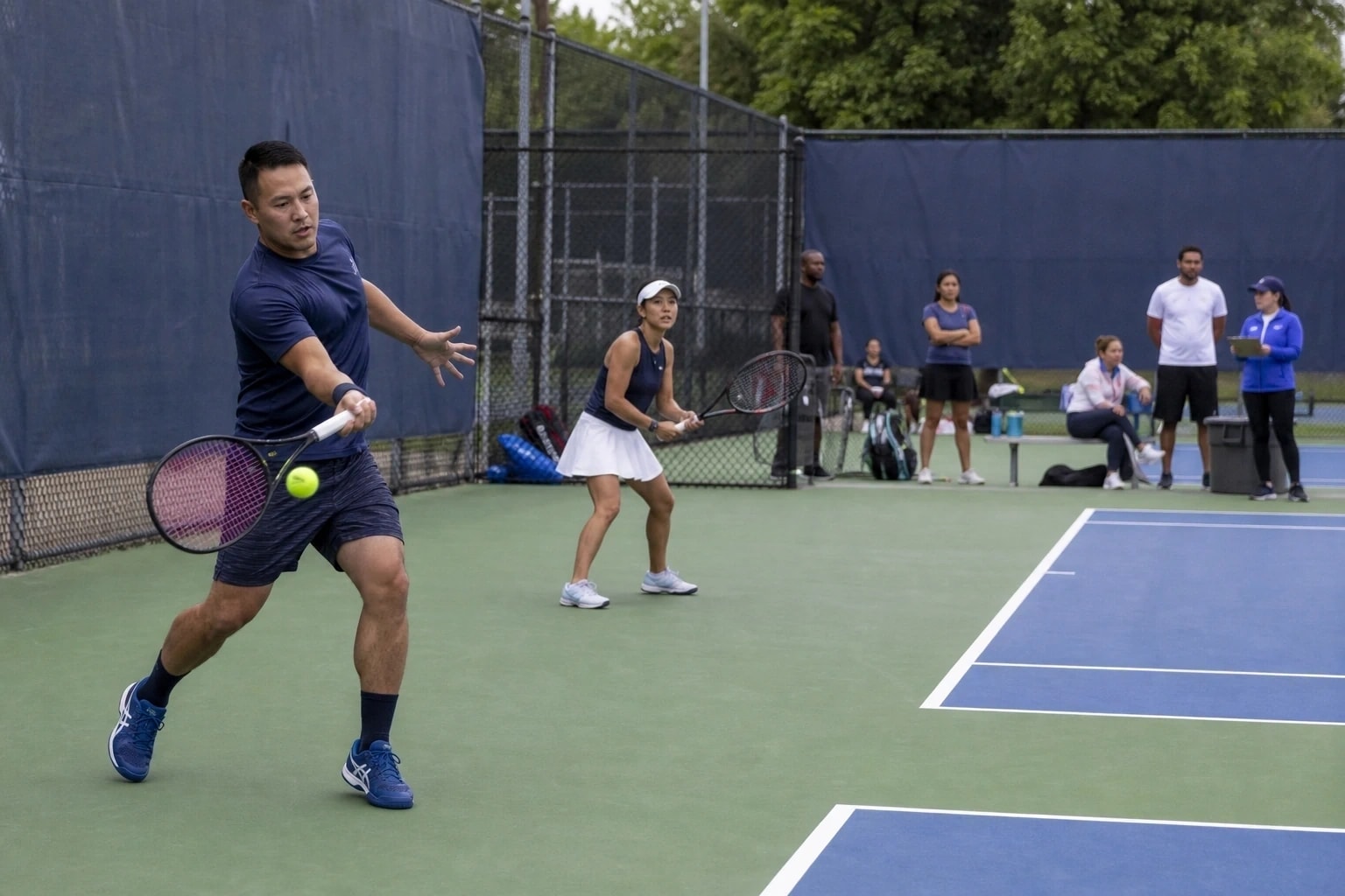 Athlètes de Tennis en pleine action