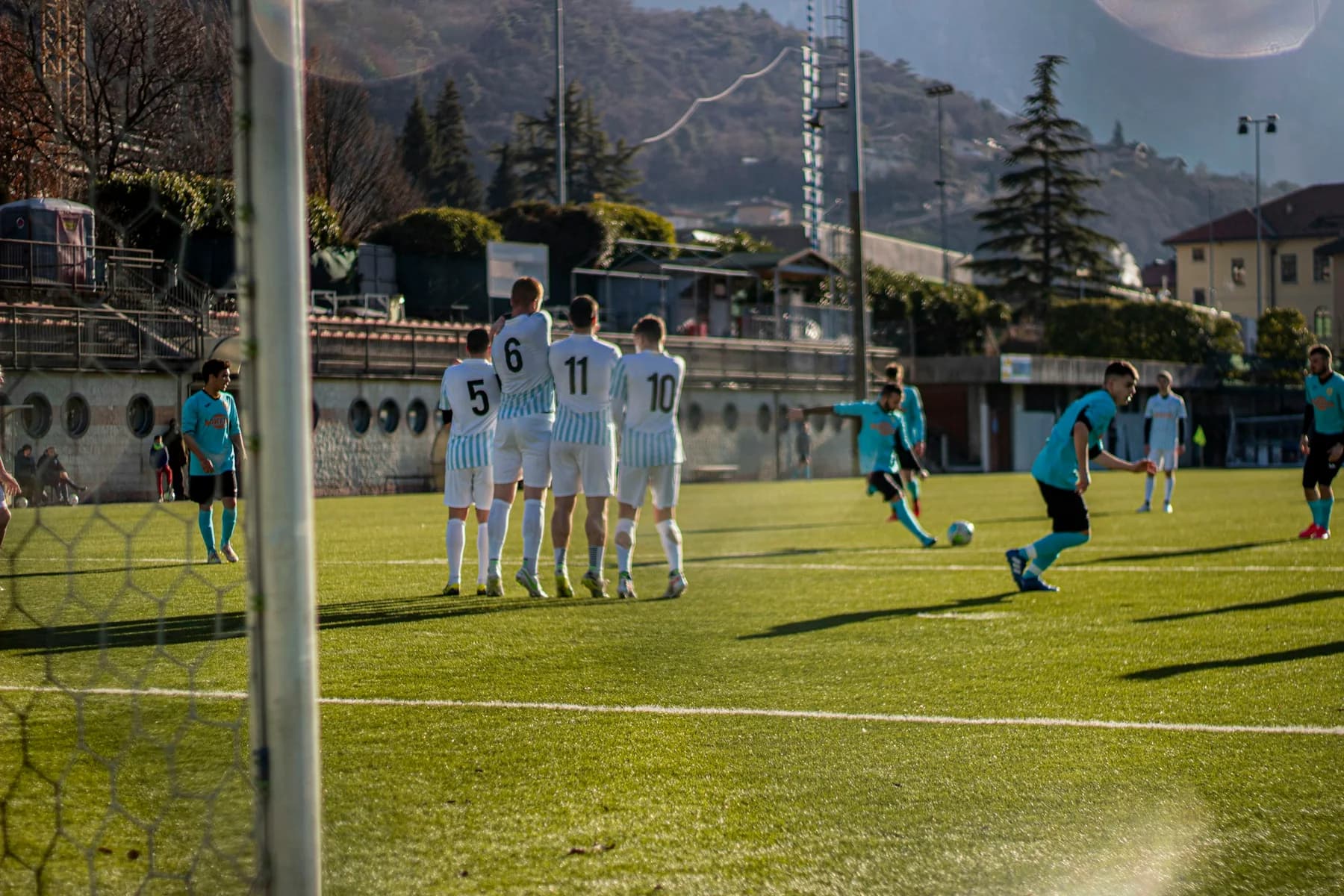Une phase arrêtée prépare la suite du match