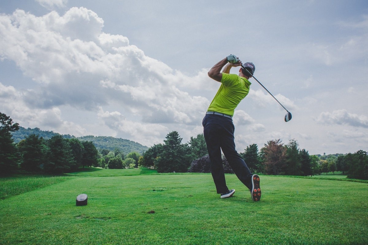 Athlètes de Golf en pleine action